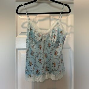 Gold Hawk Light Blue Floral Lace Trim Silk Cami Top, like new, size M